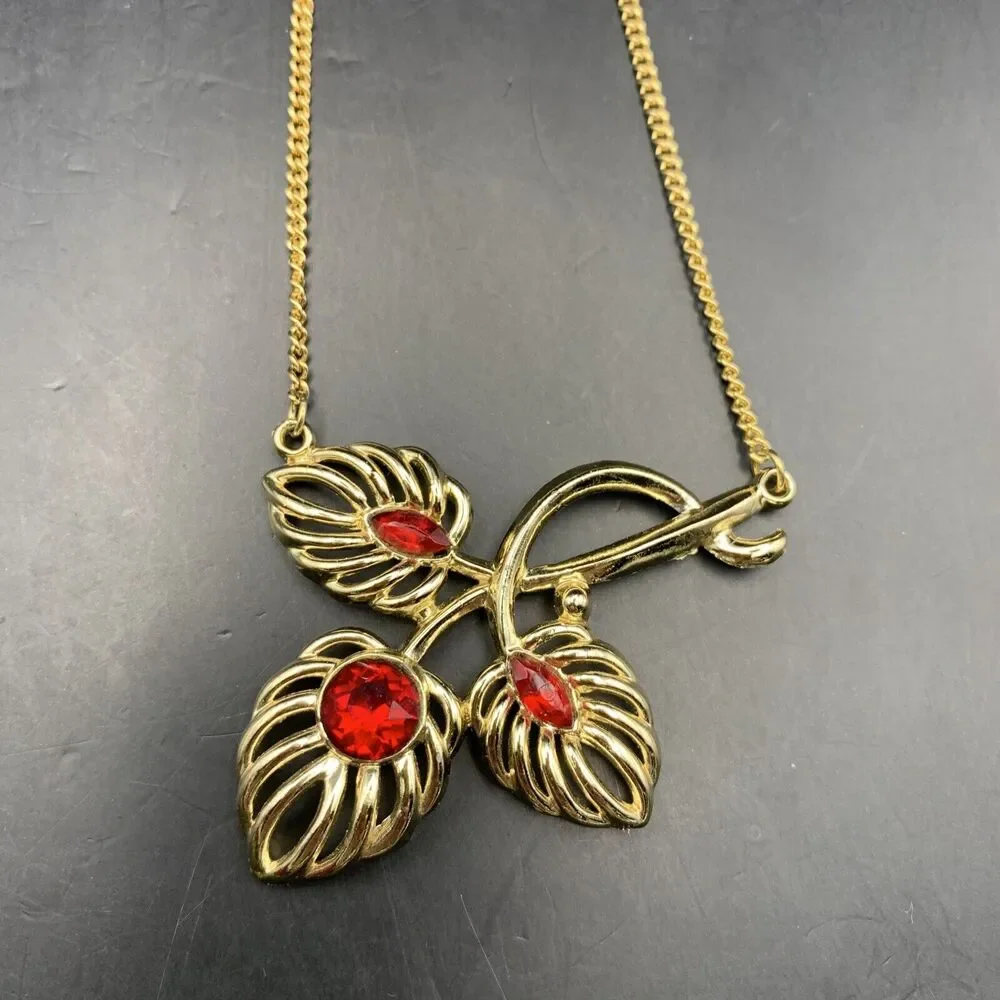 Leaf Pendant Necklace Red Rhinestone Gold Tone Floral 15 Inch Vintage